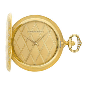 Swiss 18 carat gold and diamond set keyless watch Circa 1993