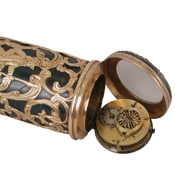 French watch in gold and bloodstone tube form case Circa 1750 French watch in gold and bloodstone tube form case Circa 1750
