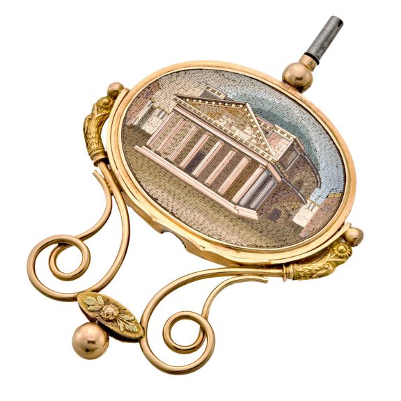 Large gold 18K watch key with micromosaic decoration Circa 1820