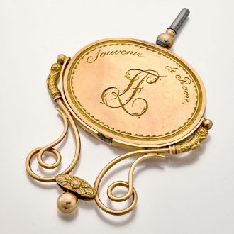 Large gold 18K watch key with micromosaic decoration Circa 1820