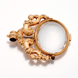 Very fine Swiss 14K gold foldable watch key from the 19th Century