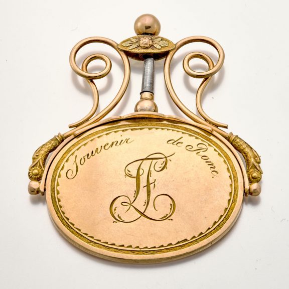 Large gold 18K watch key with micromosaic decoration Circa 1820 Large gold 18K watch key with micromosaic decoration Circa 1820