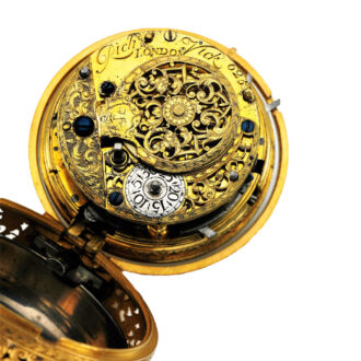 An exceptional English gold quarter repeating verge Circa 1720 An exceptional English gold quarter repeating verge Circa 1720