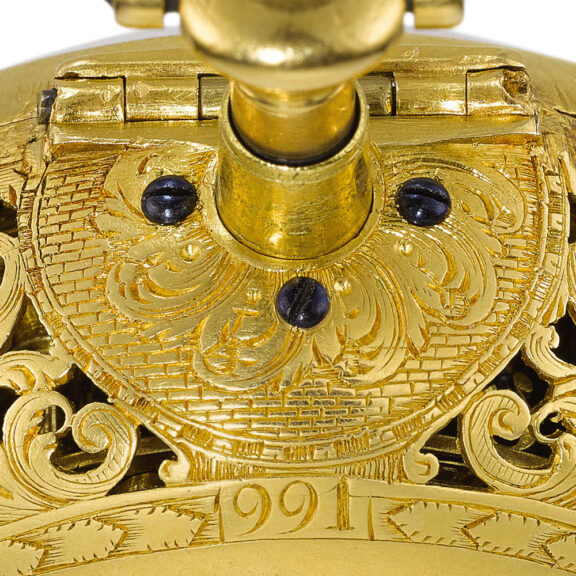 A fine gold English quarter repeating pair cased verge Circa 1719 A fine gold English quarter repeating pair cased verge Circa 1719