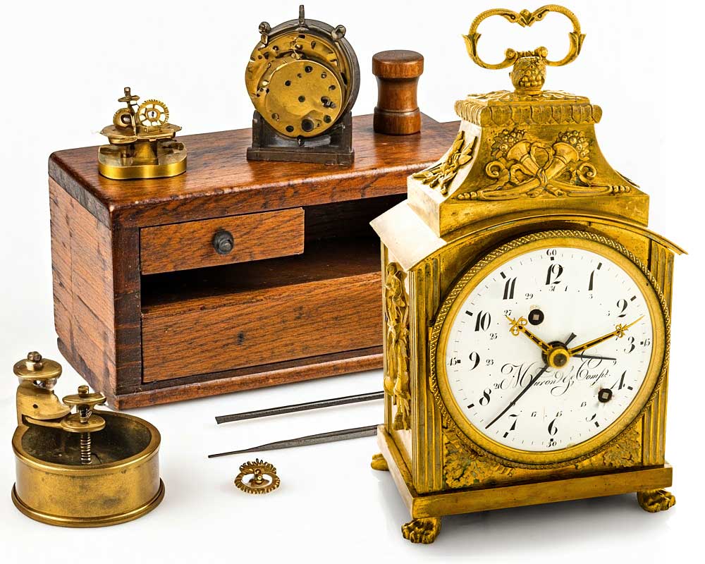 Swiss Pendule by Meuron and Comp