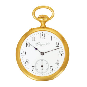 Swiss gold watch with dark blue enamel crown Circa 1915