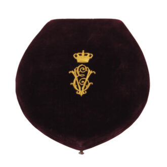 Swiss gold watch with dark blue enamel crown Circa 1915