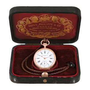 Very small Swiss gold keyless gentleman's watch Circa 1913