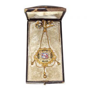 Swiss gold and enamel keyless lady's brooch watch Circa 1840