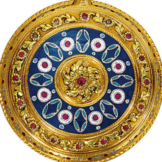 French 18K varicoloured gold lady's pendant watch Circa 1780