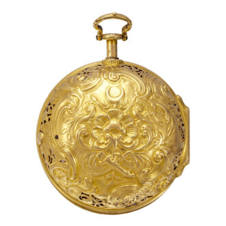 English 20 carat gold repoussé made for the Islamic market Circa 1740