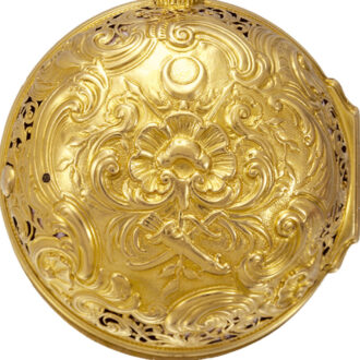 English 20 carat gold repoussé made for the Islamic market Circa 1740