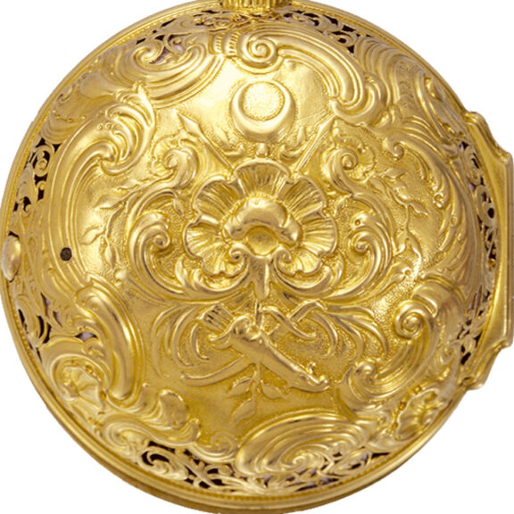 English 20 carat gold repoussé made for the Islamic market Circa 1740 English 20 carat gold repoussé made for the Islamic market Circa 1740