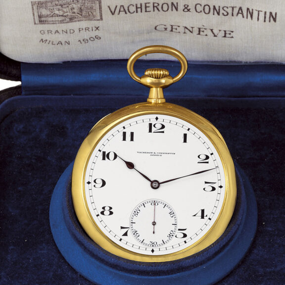 Large Swiss 18K yellow gold keyless dress watch Circa 1918