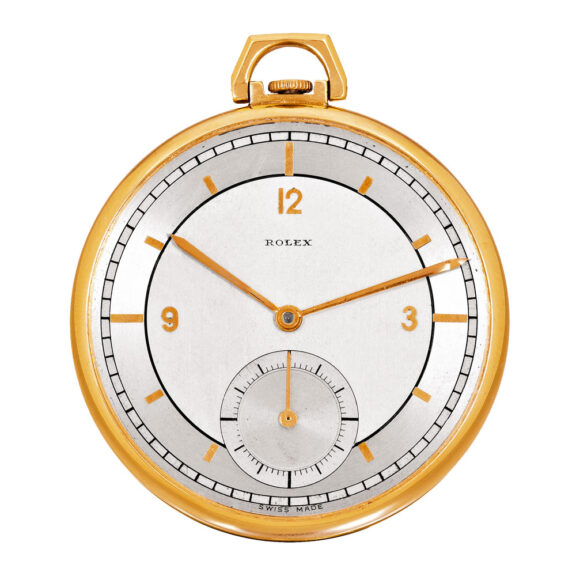 Swiss 18 carat yellow gold keyless pocket chronometer Circa 1940 Swiss 18 carat yellow gold keyless pocket chronometer Circa 1940
