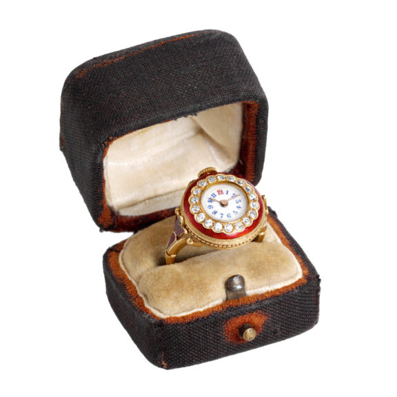 Elegant Swiss 18K gold, enamel and diamond-set ring watch Circa 1910