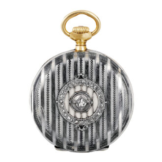 Swiss platinum pendant watch with special case decoration Circa 1890