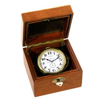 Swiss brass chronometer with 36h power reserve Circa 1945