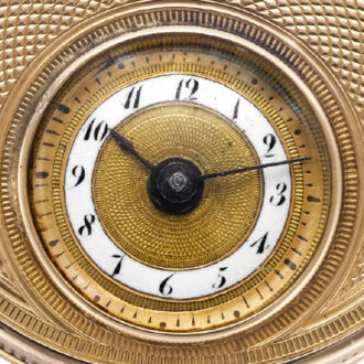French 18K gold montre de médaillon pendant watch Circa 1820