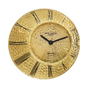 Swiss 18 carat gold hammered Ricochet dress watch Circa 1962