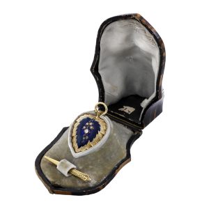 Swiss gold, enamel and diamond heart-shaped pendant watch Circa 1850