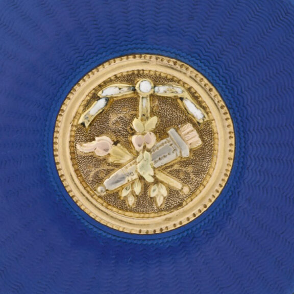 French 18k gold dumb quarter repeating à toc pocket watch Circa 1780 French 18k gold dumb quarter repeating à toc pocket watch Circa 1780