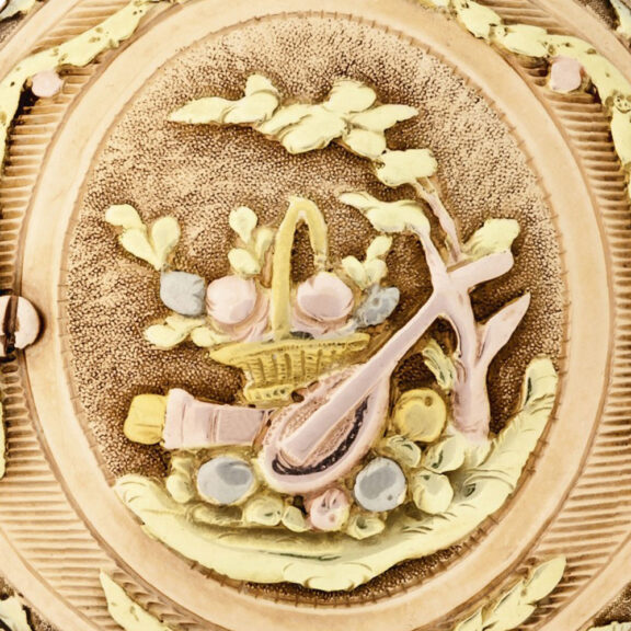 French Louis XV 20K varicoloured gold lady's pendant watch Circa 1770 French Louis XV 20K varicoloured gold lady's pendant watch Circa 1770