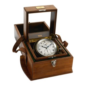 Rare English brass deck chronometer with power reserve Circa 1950