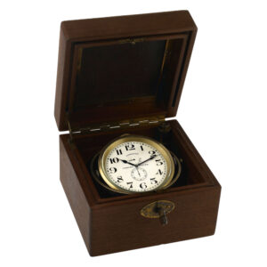 Swiss brass marine watch with 36-hour power reserve Circa 1945