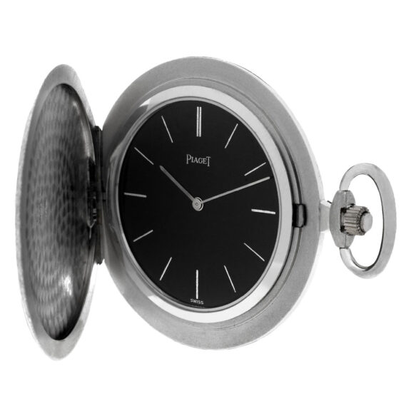 Elegant Swiss 18K white gold textured dress watch Circa 1970