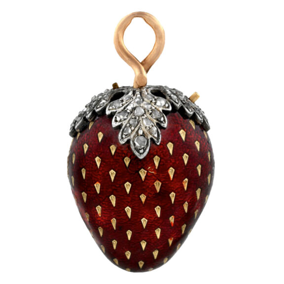 Swiss cylinder watch in the form of a strawberry Circa 1890