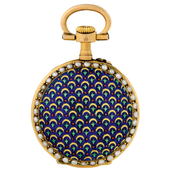 Elegant Swiss gold watch decorated with enamel pattern Circa 1900