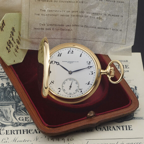 Swiss 18K gold hunting cased keyless pocket watch Circa 1915