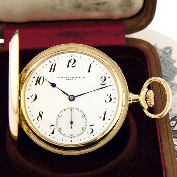 Swiss 18 carat yellow gold hunting cased dress watch Circa 1911 Swiss 18 carat yellow gold hunting cased dress watch Circa 1911