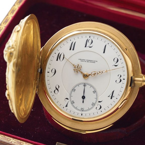 Swiss gold repeating hunting cased pocket watch Circa 1900 Swiss gold repeating hunting cased pocket watch Circa 1900