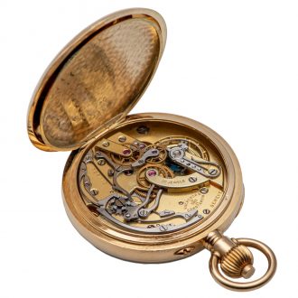 Swiss gold chronograph with pulsometric scale Circa 1922