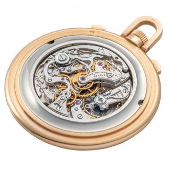 Swiss gold chronograph with pulsometer scale Circa 1943