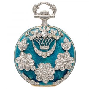 Elegant Swiss gold Belle Époque pendant watch Circa 1910