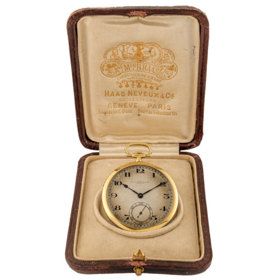 Swiss gold and sapphire set Art Deco dress watch Circa 1930 Swiss gold and sapphire set Art Deco dress watch Circa 1930