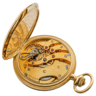 Swiss gold hunting cased keyless pocket watch Circa 1930