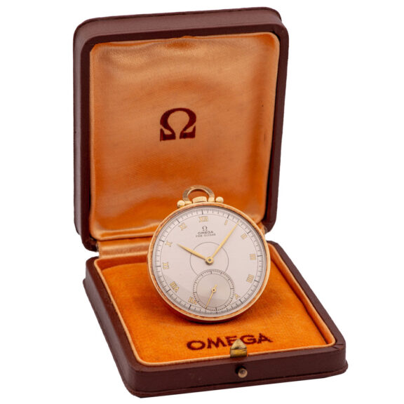 Swiss 18 carat gold open faced Art Deco watch Circa 1935 Swiss 18 carat gold open faced Art Deco watch Circa 1935