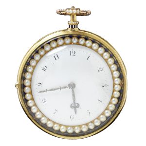 English gold with translucent dark bleu enamel Circa 1810
