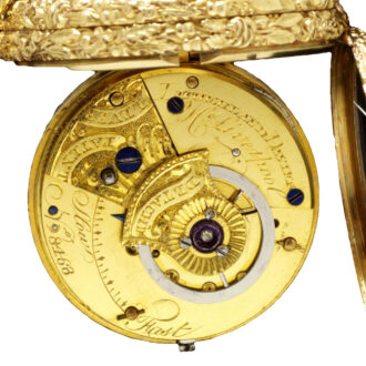 English gold repoussé decorated with flowers Circa 1815