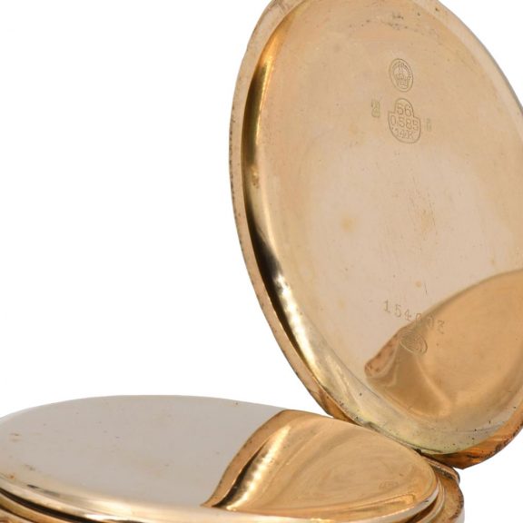 Swiss 14K gold hunting cased gentlemen's watch Circa 1920 Swiss 14K gold hunting cased gentlemen's watch Circa 1920