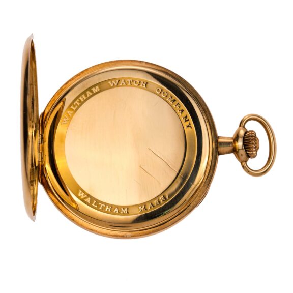 Waltham classic pocket watch in 14 carat yellow gold Waltham classic pocket watch in 14 carat yellow gold