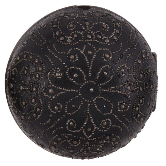 A silver pair-cased verge pocket watch Circa 1695 A silver pair-cased verge pocket watch Circa 1695