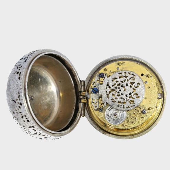 Gilt paircase verge pocket watch with alarm Circa 1690 Gilt paircase verge pocket watch with alarm Circa 1690