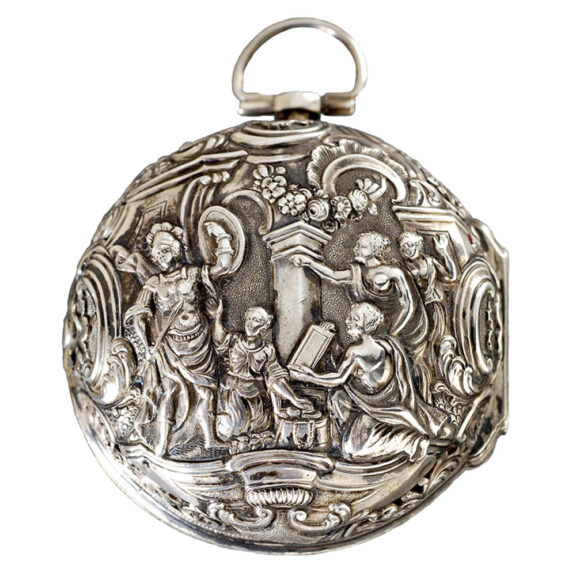 An English silver verge with "repoussé" decoration Circa 1740 An English silver verge with "repoussé" decoration Circa 1740