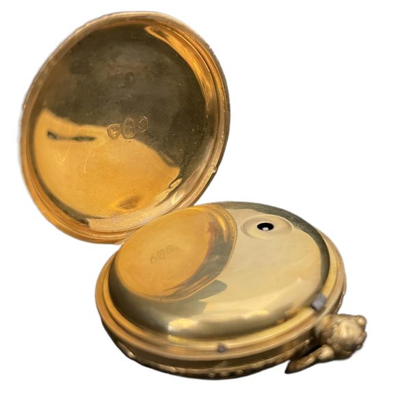 English 18K gold watch with chased decoration Circa 1815 English 18K gold watch with chased decoration Circa 1815