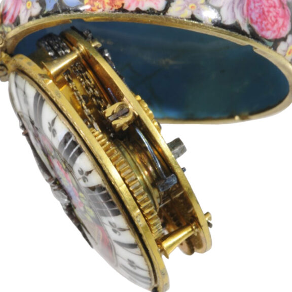 German polychrome enamel single-handed pendant watch Circa 1650 German polychrome enamel single-handed pendant watch Circa 1650